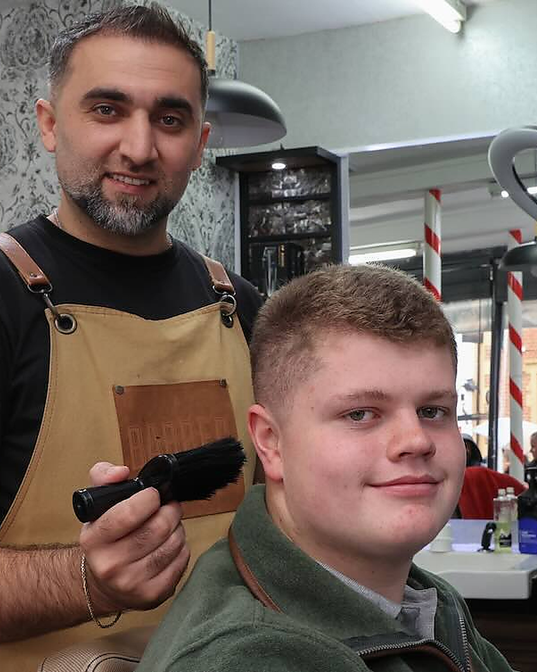 Son barbier a vu la boule. C'était un cancer, pris à temps